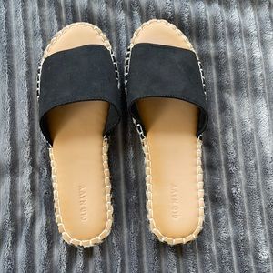 Old Navy slip on sandals- brand new, never worn!